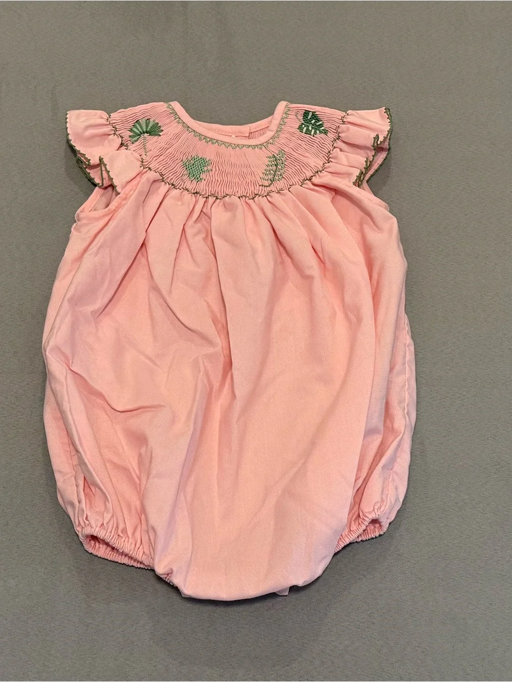 Ruth and Ralph smocked palm leaf bubble